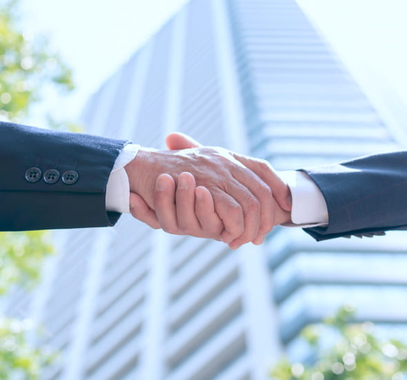 仕事は、人と人。